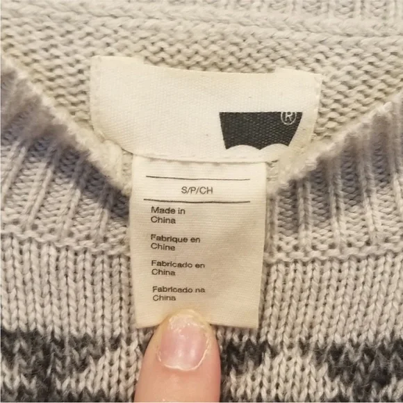 Levi's Neutral Geometric Sweater Dress - Picture 5 of 6